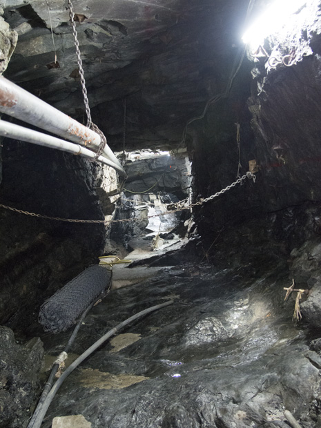 Tunnels Tunnels