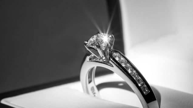 Secrets to Keeping Your Diamond Sparkling