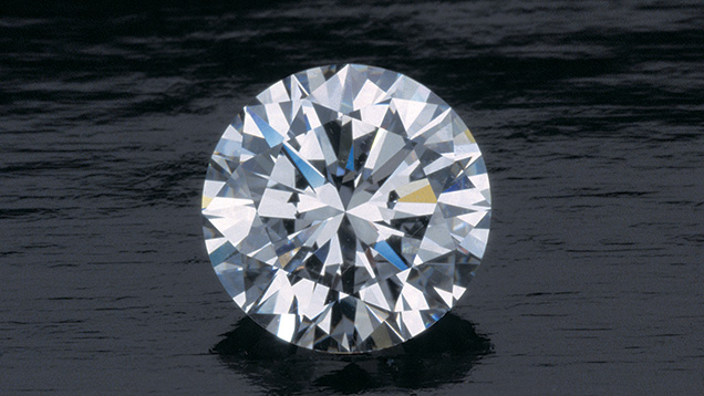 GIA’s cut-grading system was designed to assess the beauty and craftsmanship of modern round brilliant cut diamonds like this 2.78-ct. gem. Photo by Robert Weldon, © GIA
