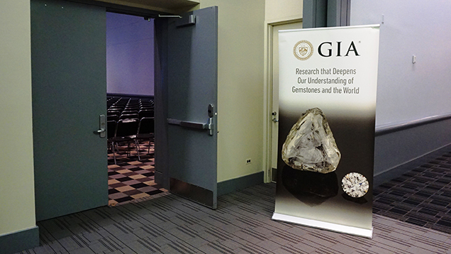 Sign of GIA outside the presenting room