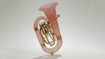 This 18-karat gold and rose quartz tuba is part of the “Symphony in Gemstones” collection, created by master gem carver Lothar Hermann of Idar-Oberstein, Germany. – Robert Weldon, gift of Art Sexauer