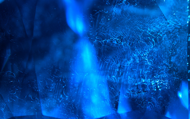 Dislocation pattern in this heat-treated blue sapphire resembles smoke rings.