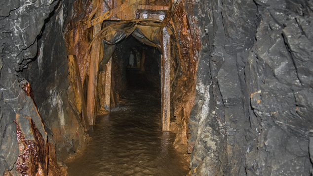 Flooding in Colombian emerald mine tunnel